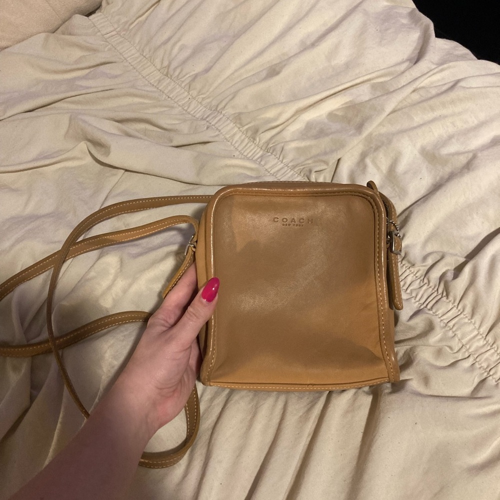 Vintage Coach Tan Crossbody Bag
